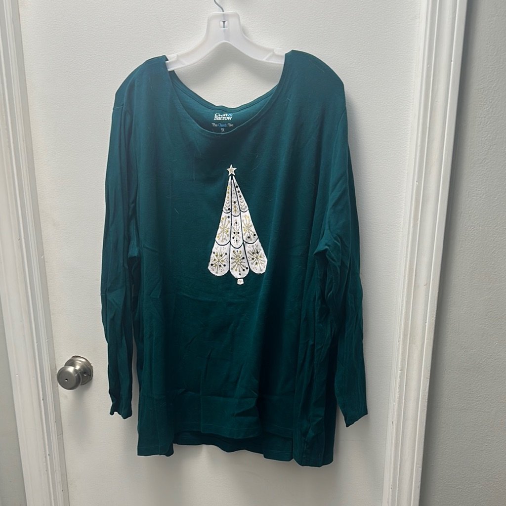 Croft & Barrow Green Oversized Graphic Long Sleeve Tee